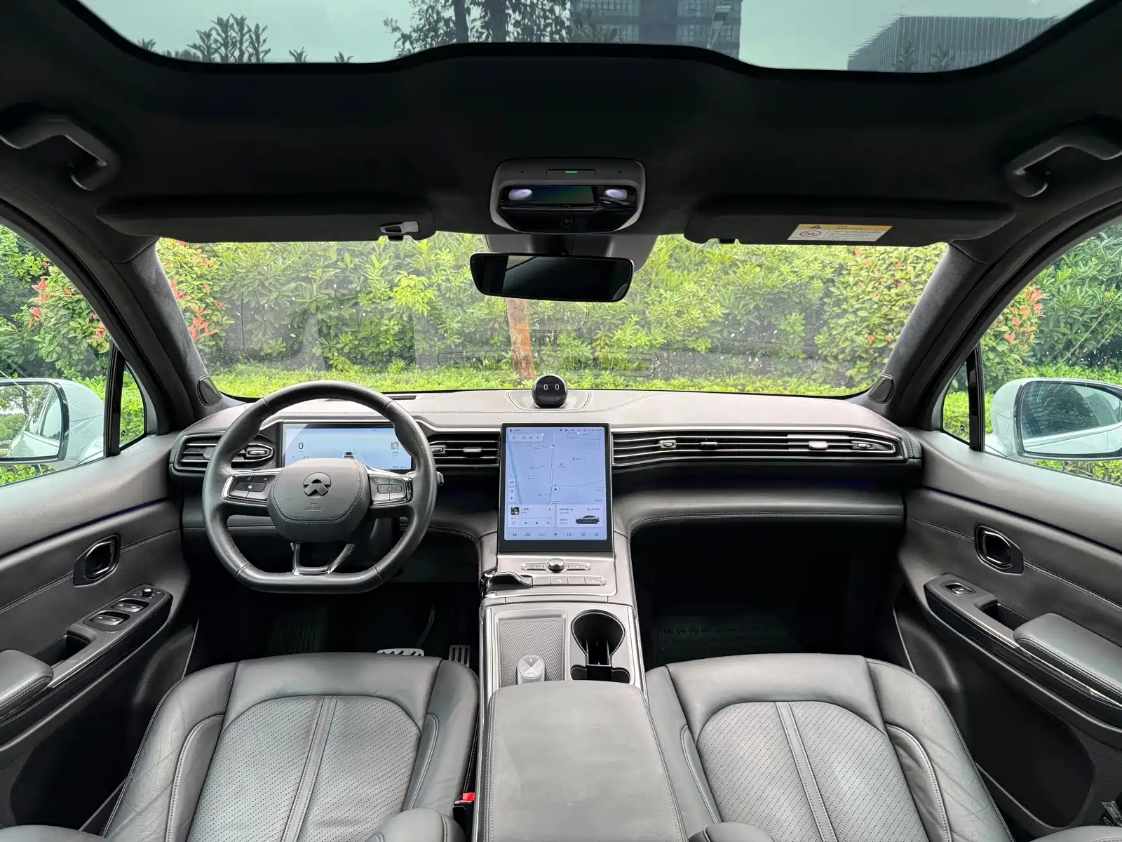 Фото 8 - NIO EC6