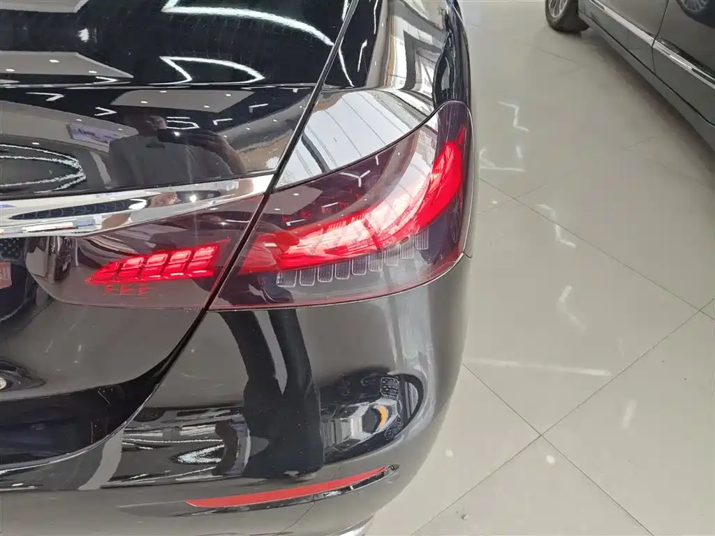Mercedes-Benz E-Class 2022 Facelift E 300 L Fashion Style фото 28