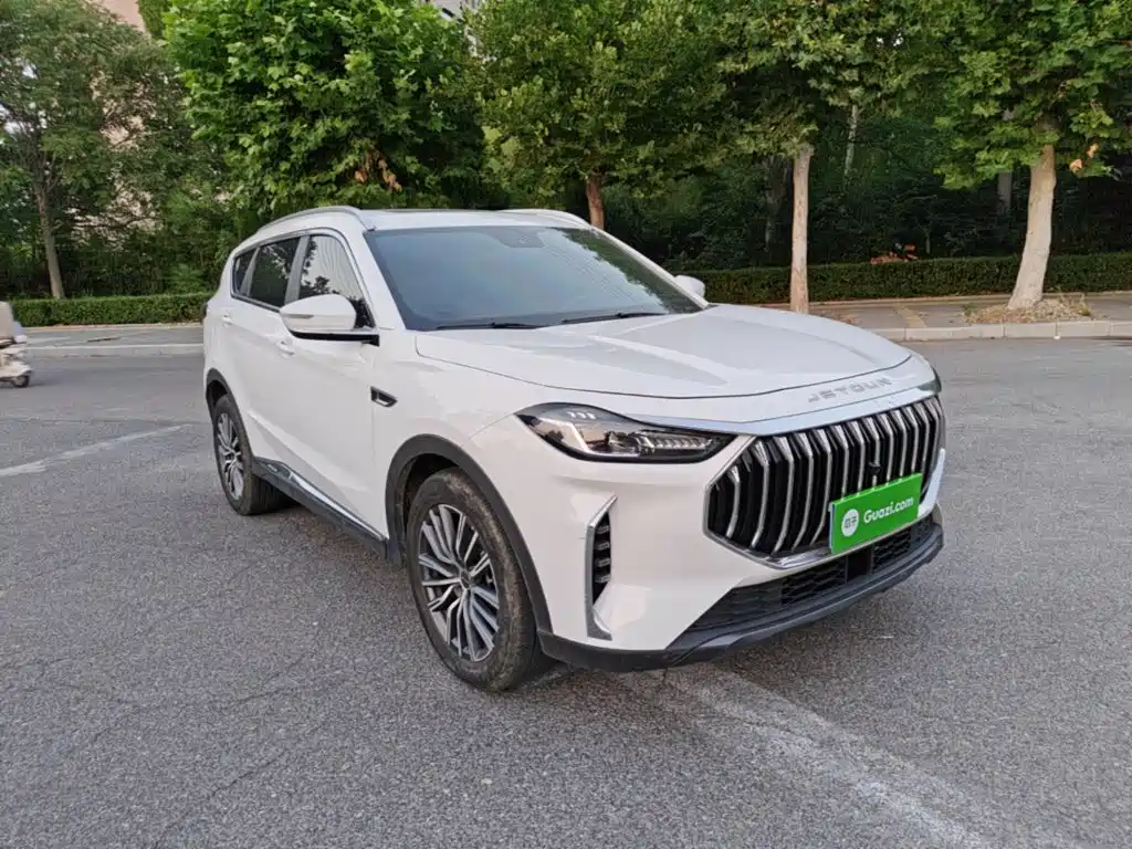 Jetour X70 PLUS 2025 2024 Champion Edition 1.5T DCT Champion PRO 5-seater