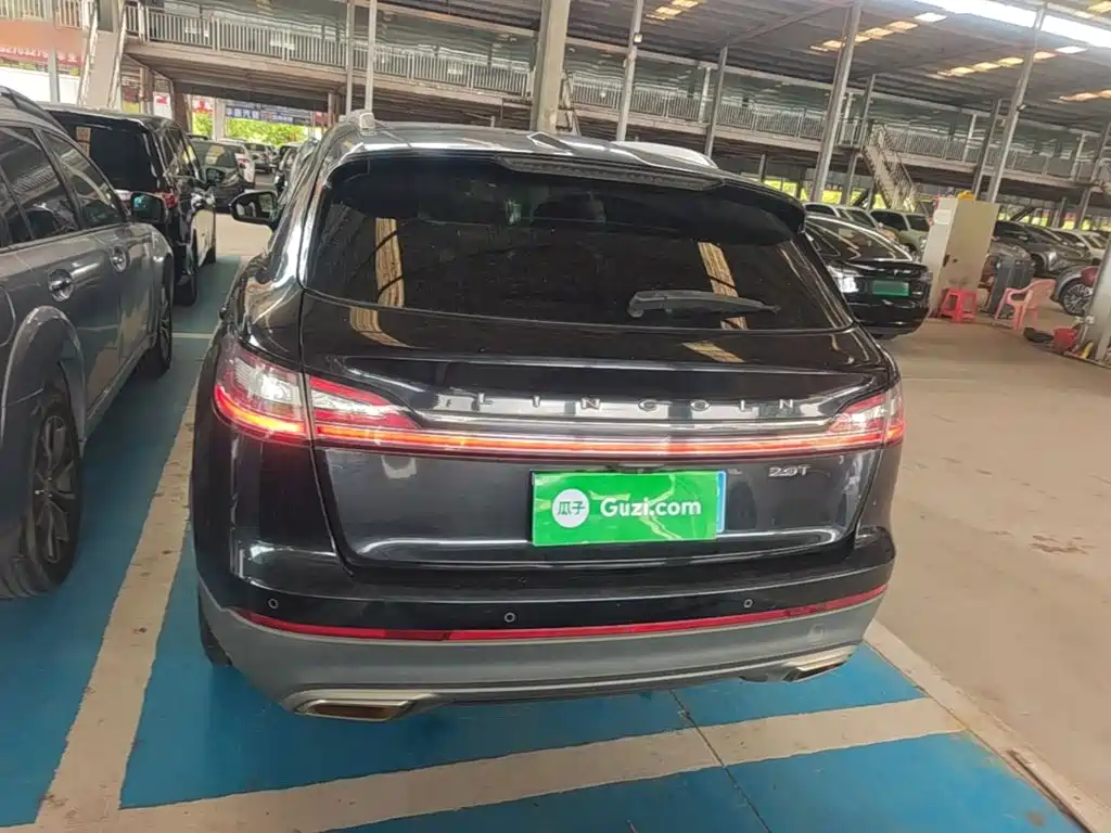 Lincoln Nautilus (Import) 2019 2019 2.0T 2WD Premium Edition China VI