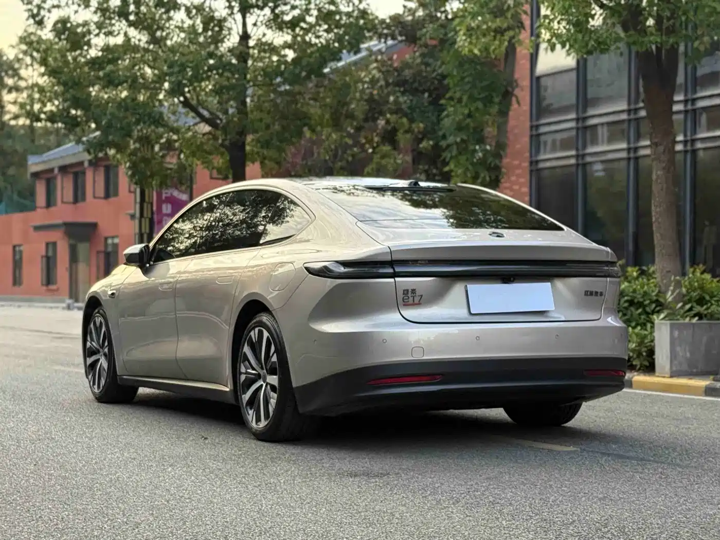 NIO ET7 2024 2023 75kWh