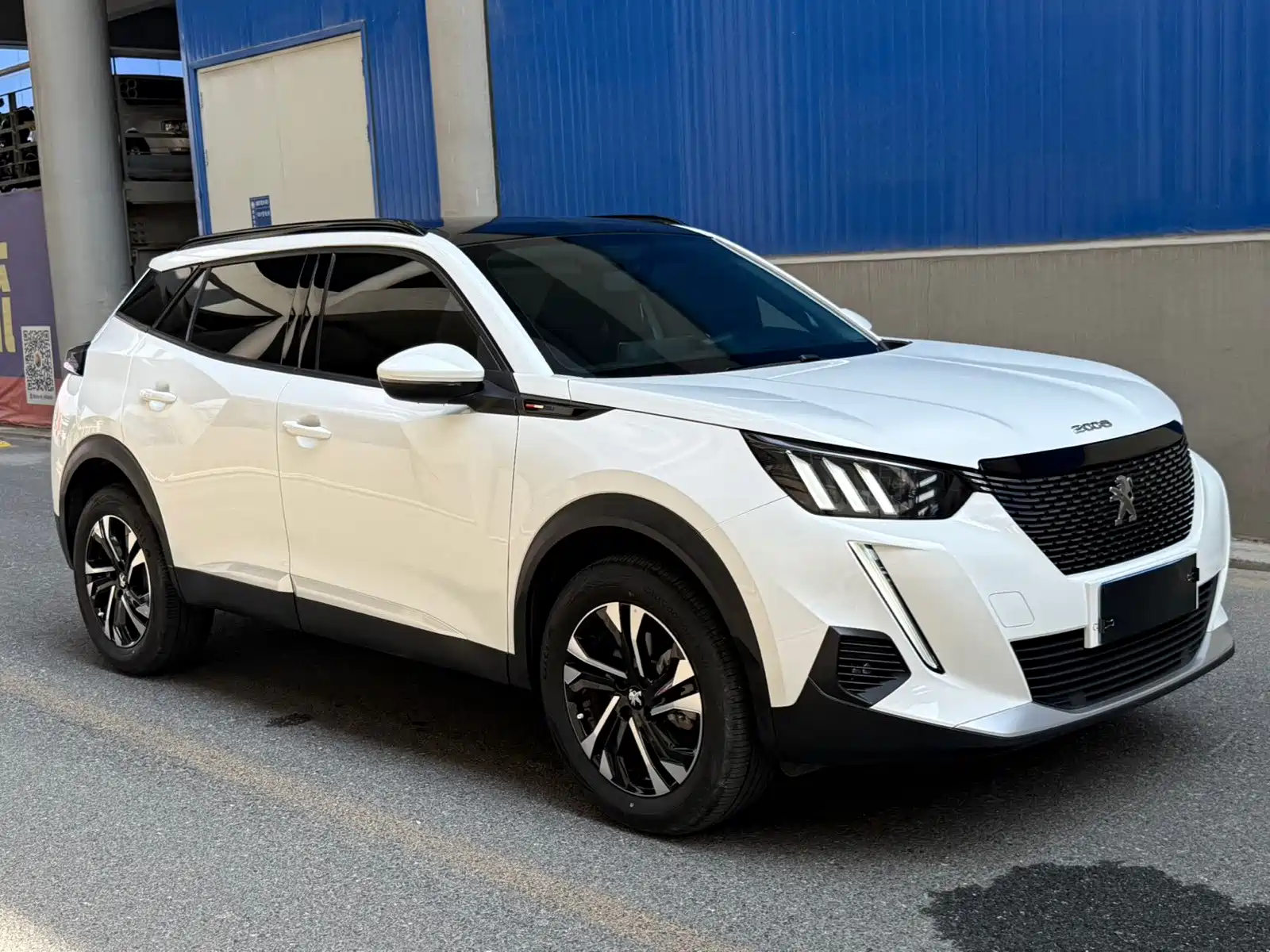 Фото 3 - Peugeot 2008