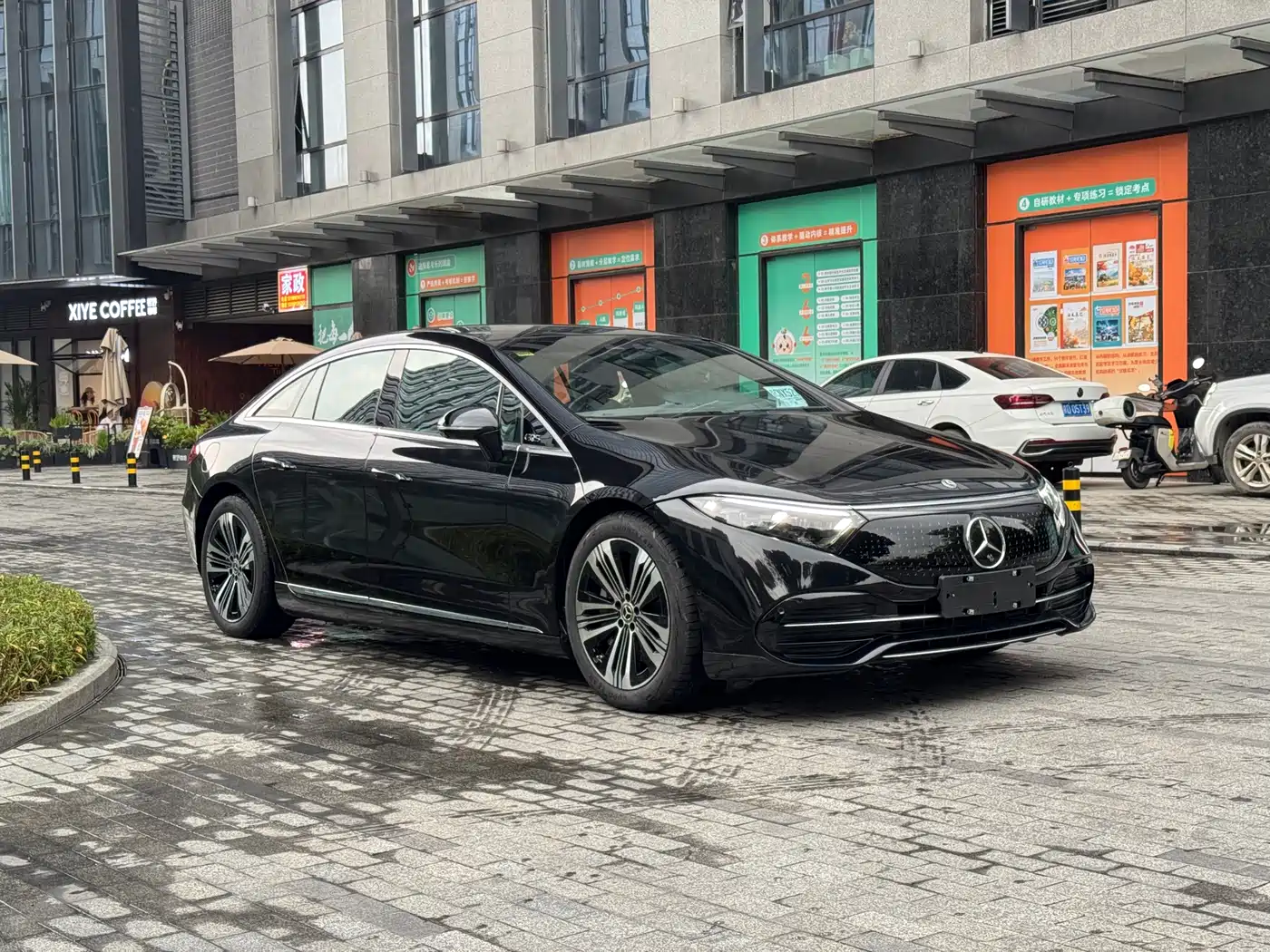 Mercedes-Benz EQS 2023 450+ Pioneer Edition фото 4