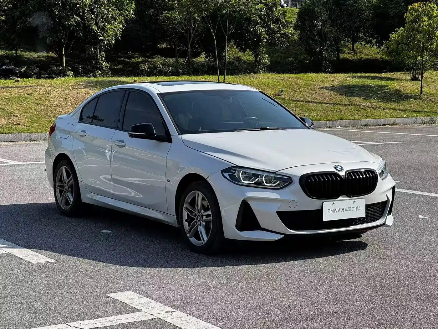 BMW 1 Series 2021 Facelift 120i M Sport Shadow Edition фото 6