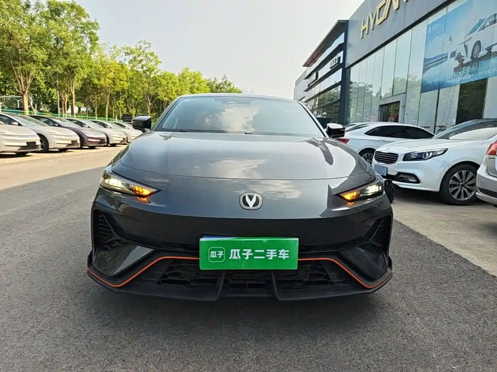 Changan UNI-V 2025 2025 2.0T Sport Version