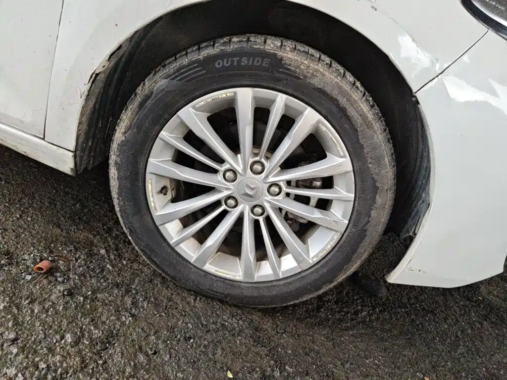 Baojun RC-5 2020 2020 1.5T CVT Zhiyao Luxury