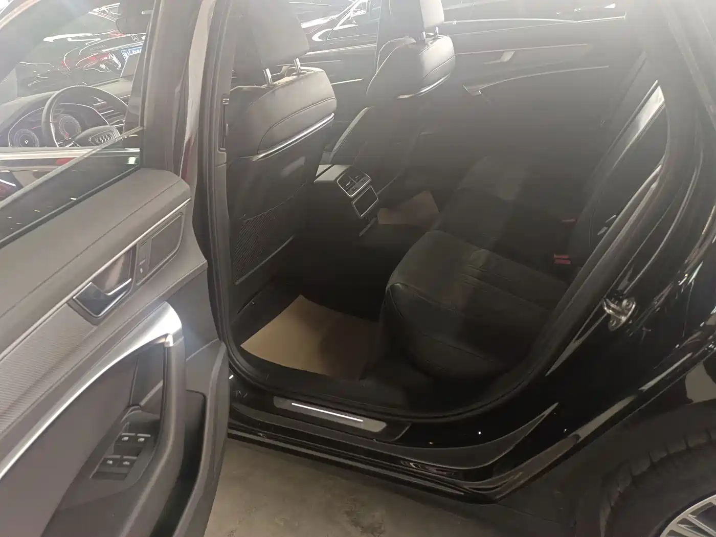 Audi A6L 2022 45 TFSI Premium Dynamic фото 6