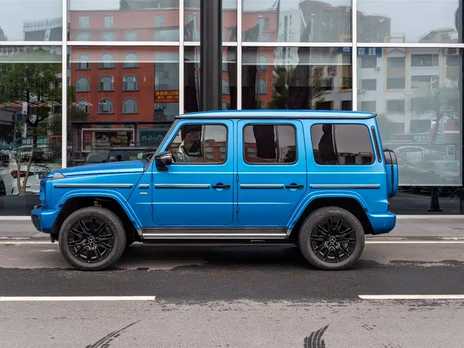Mercedes-Benz G-Class New Energy 2025 G580 Launch Special Edition фото 2