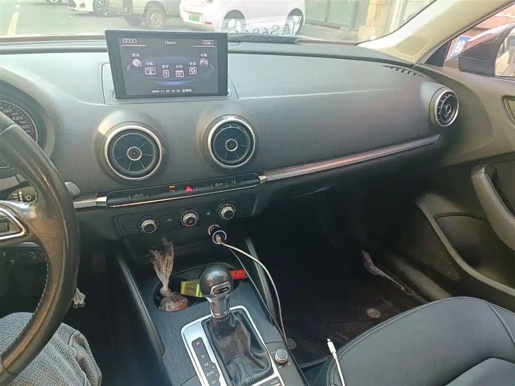 Audi A3 2014 Limousine 35 TFSI Auto Trend фото 10