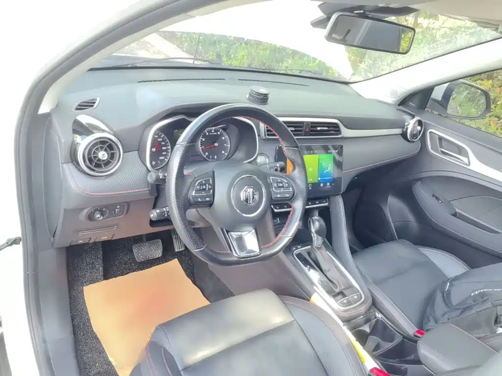MG ZS 2021 2020 180DVVT Automatic Lite