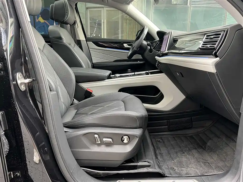 Volkswagen Teramont 2024 380TSI 4WD Prestige Flagship Edition фото 13