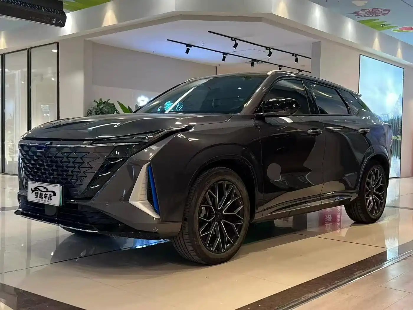 Changan Oshan Z6 EV 2022 2022 Blue Whale iDD 150KM Flagship PLUS