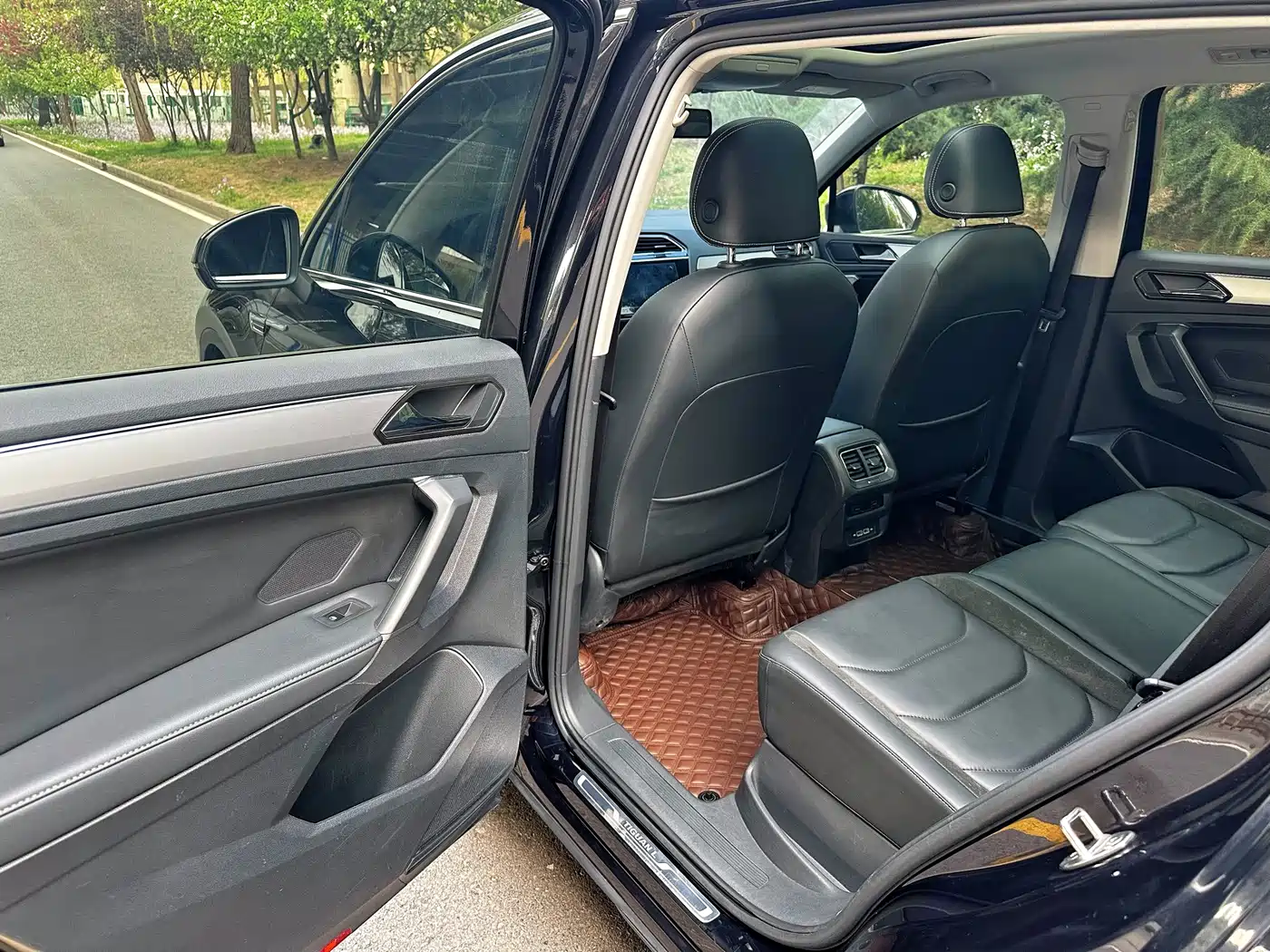 Volkswagen Tiguan L 2020 330TSI Auto 2WD Panorama Comfort China VI фото 10