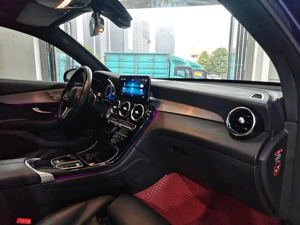 MERCEDES-BENZ GLC COUPE