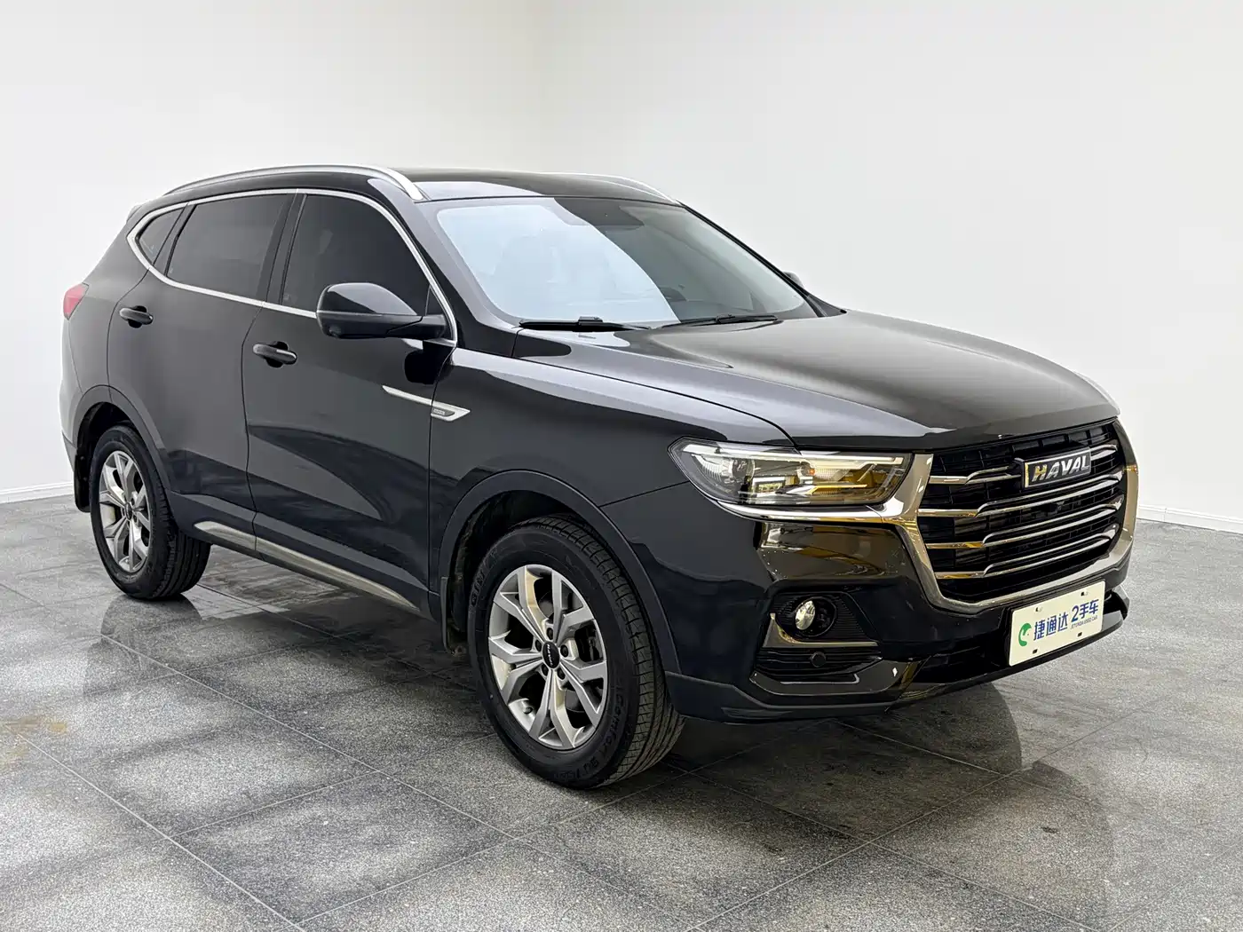 Photo 3 - Haval H6