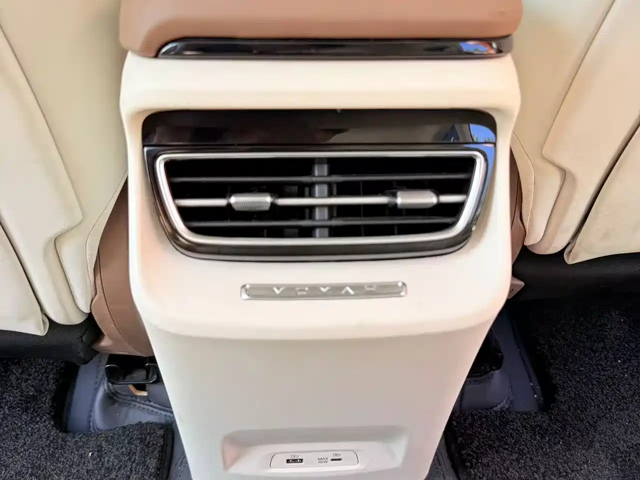 Voyah Auto VOYAH FREE 2022 2021 AWD Standard Range Extender Exclusive Luxury Package