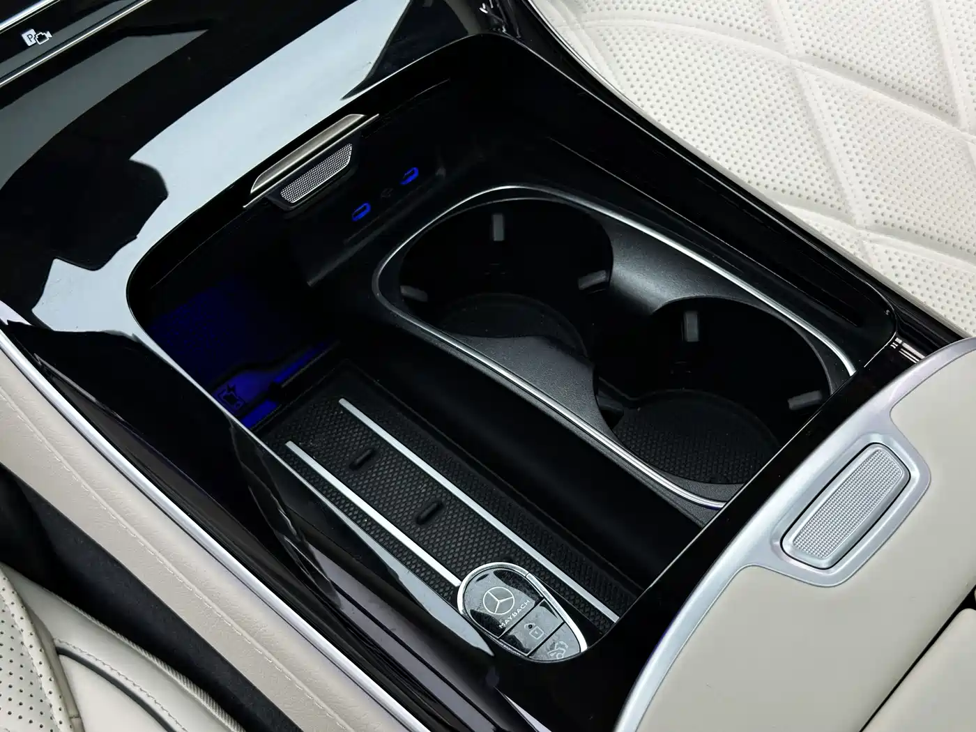 Mercedes-Benz Maybach S-Class 2025 Model S 480 4MATIC фото 22
