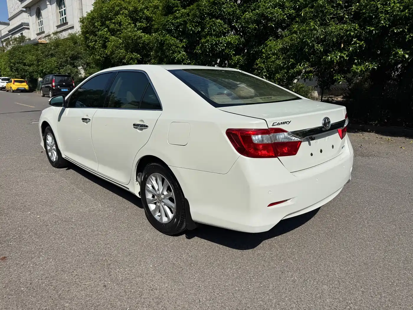 Toyota Camry 2012 2.0G Luxury Edition фото 9