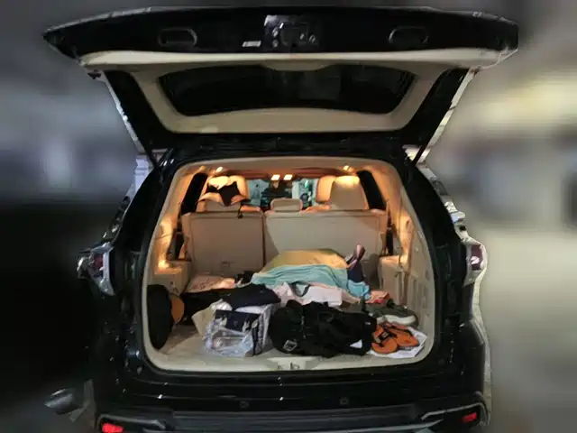 Toyota Highlander 2015 2.0T AWD Luxury Edition 7-seater — фото 4