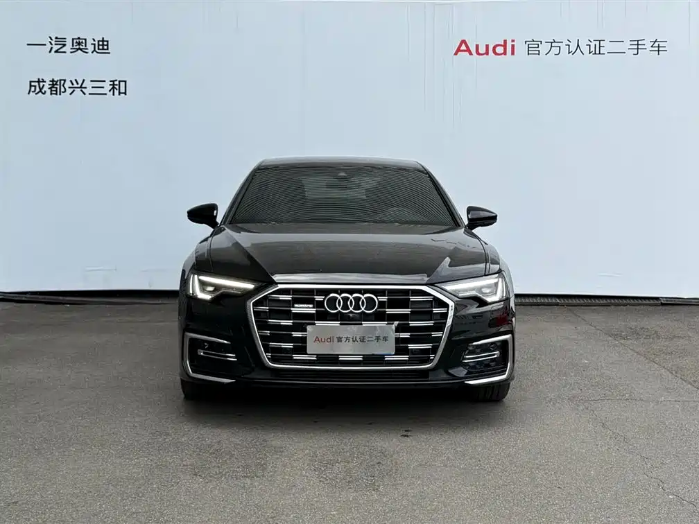 Audi A6L 2024 55 TFSI quattro Exclusive Dynamic фото 2