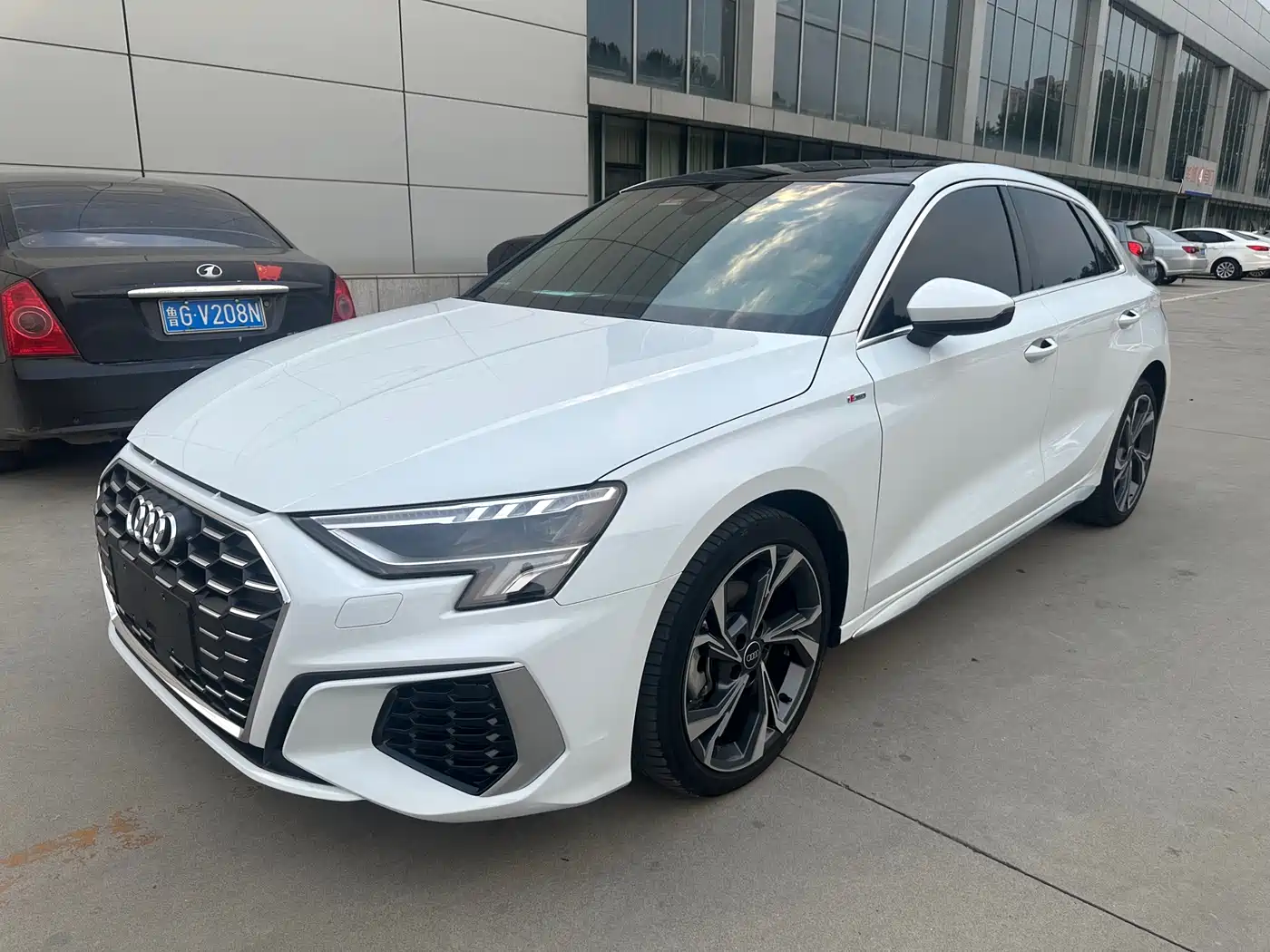 Audi A3 2022 Sportback 35 TFSI Luxury Sport
