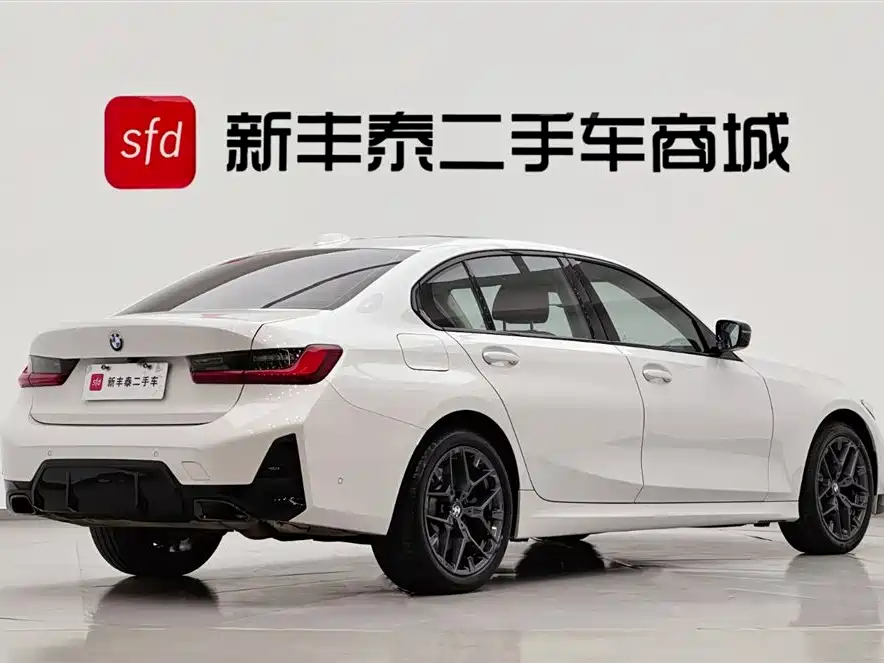BMW 3-SERIES