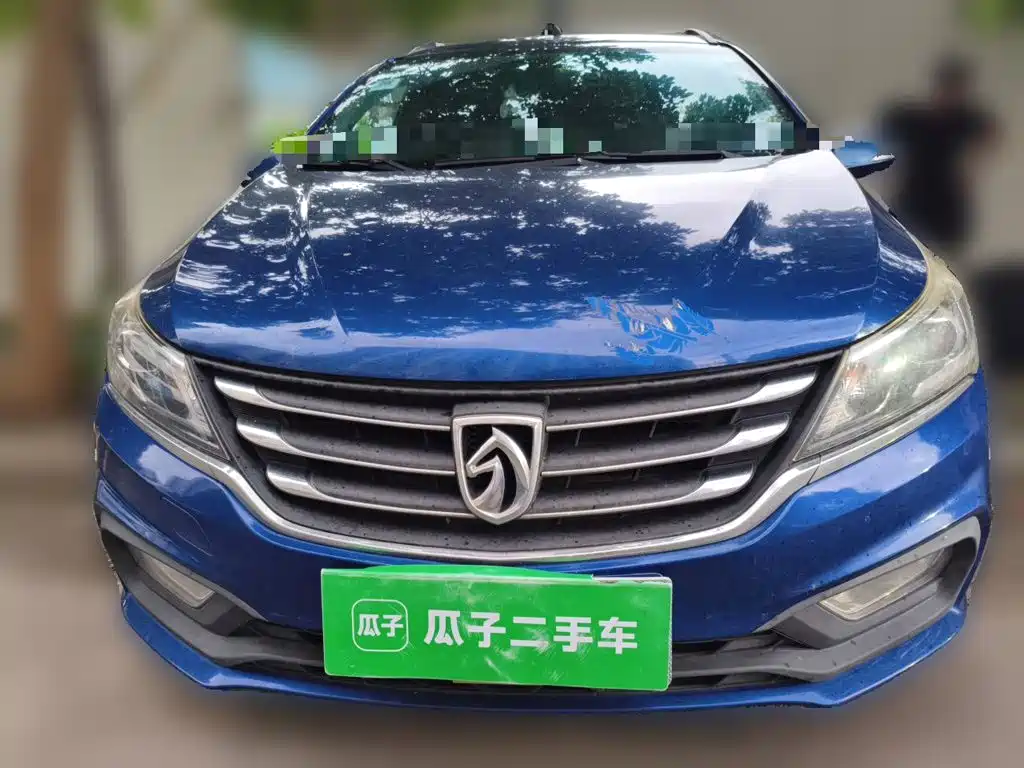 Baojun 310W 2017 2017 1.5L Manual Fashion Edition (China V)