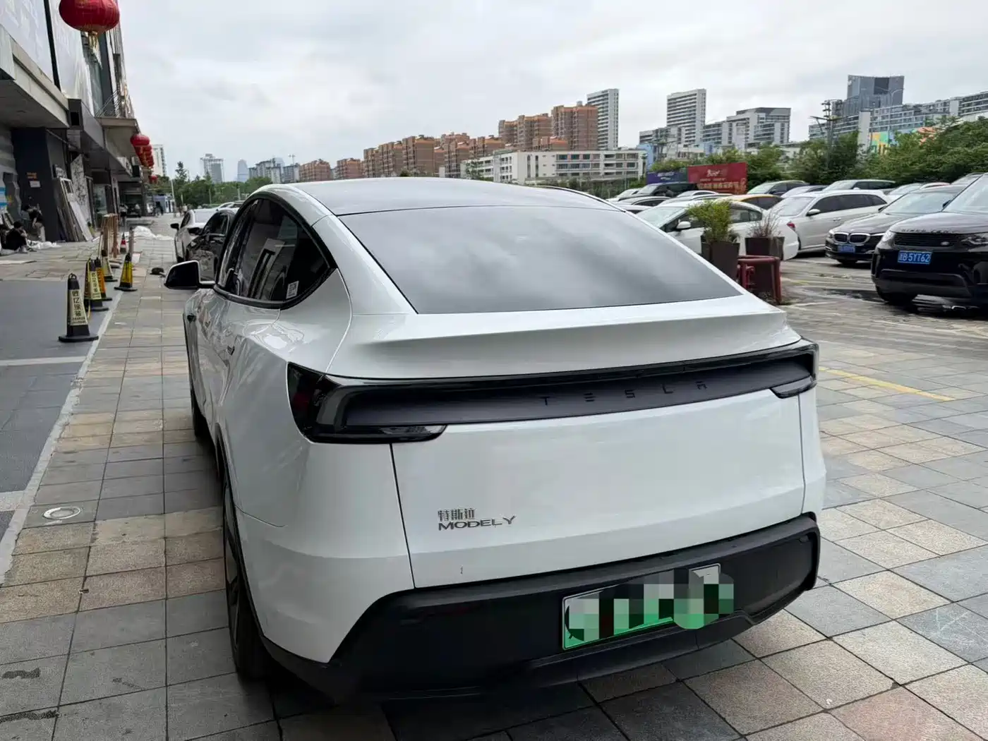 Tesla Model Y 2026 2026 Rear-Wheel Drive