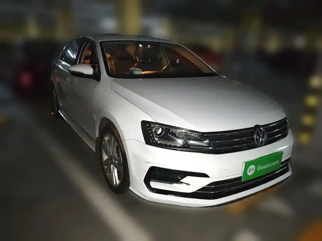 Photo 3 - Volkswagen Sagitar
