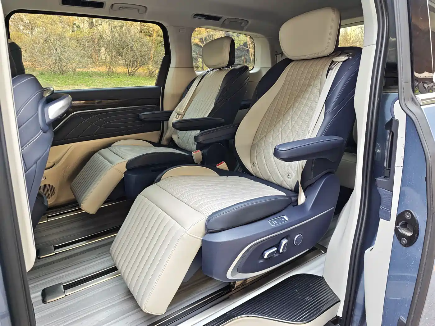 SAIC MAXUS CHASE G90