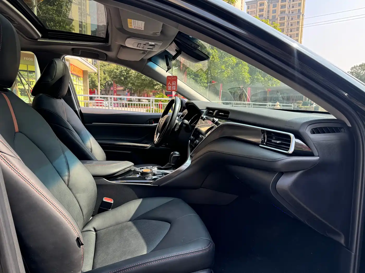 Toyota Camry 2019 2.5S Stylish (China V) фото 8