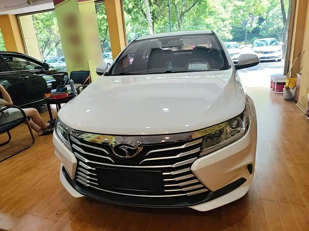 Soueast A5 Wing Dance 2019 2019 1.5L Manual Flagship Edition China V