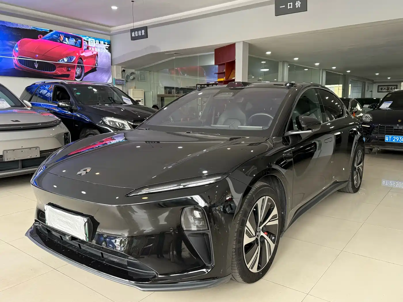 NIO NIO ET5