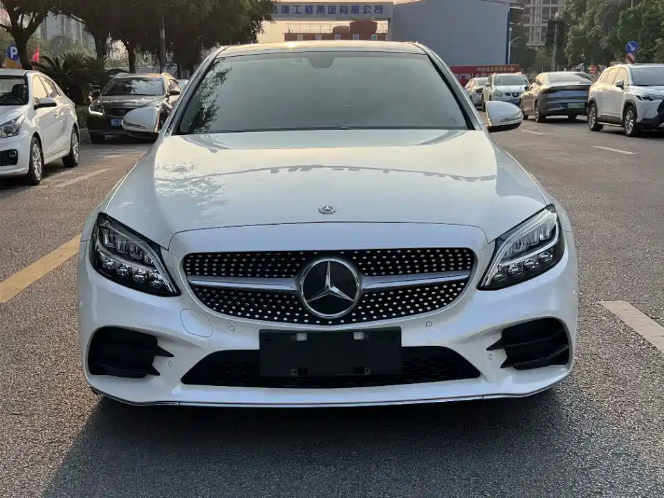 Mercedes-Benz C-Class 2020 C 260 L Sport фото 2