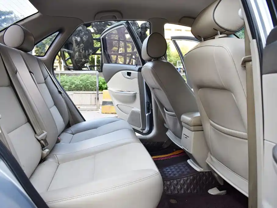 Фото 9 - Buick Excelle