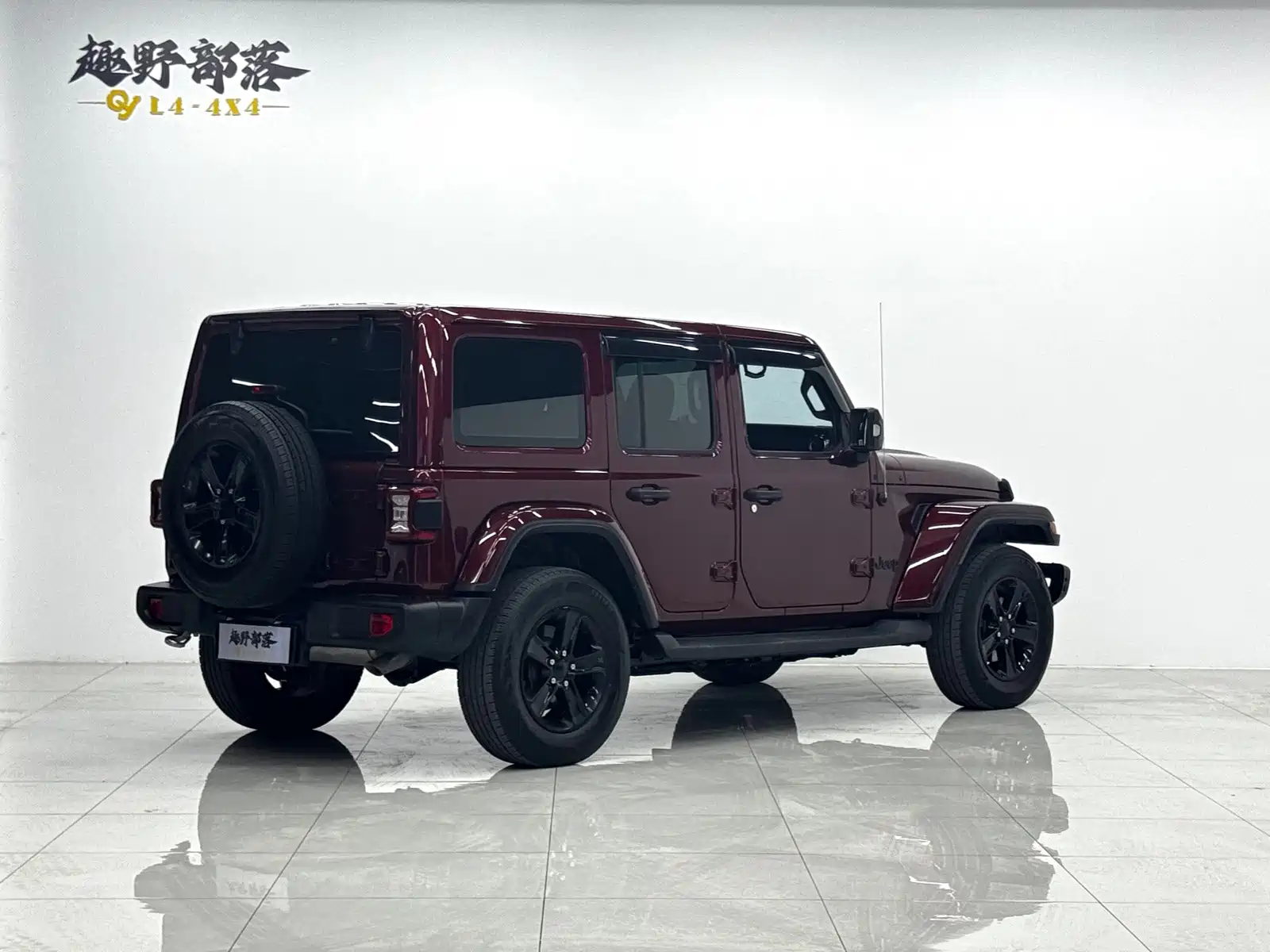 Фото 15 - Jeep Wrangler