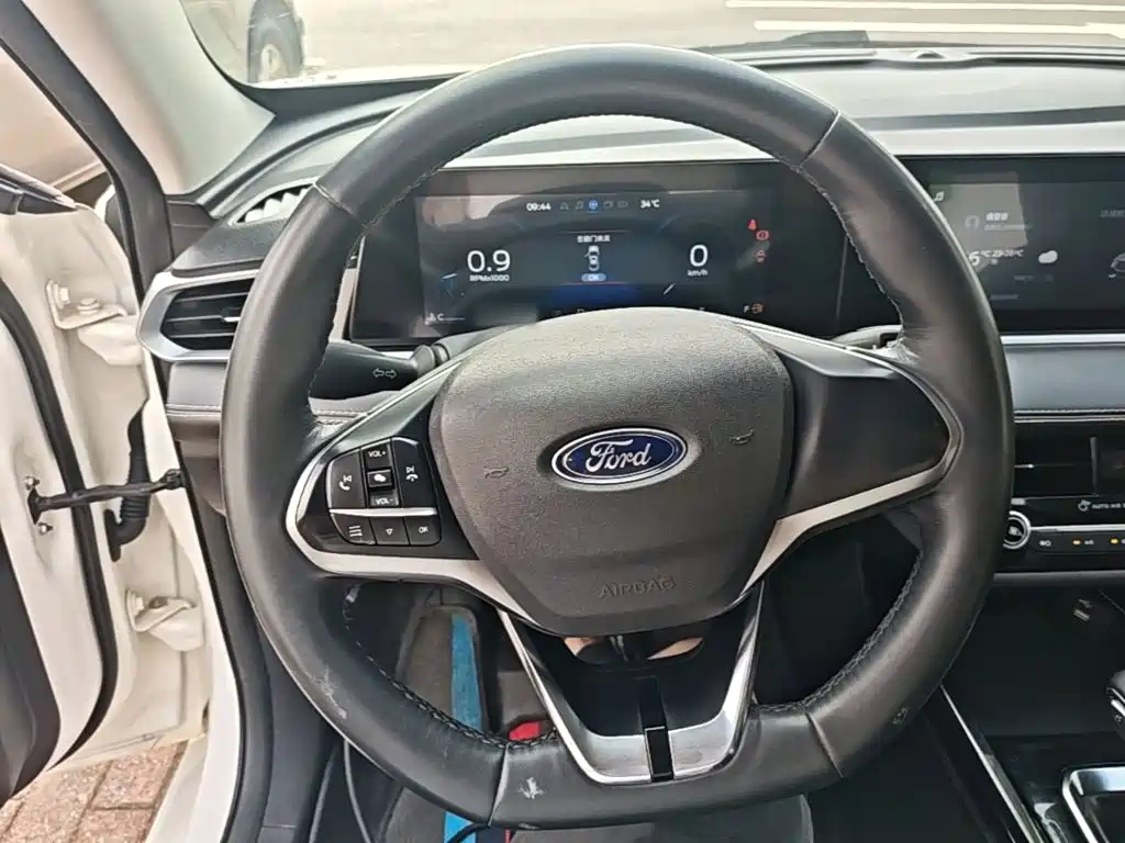 Ford Escort 2021 2021 1.5L Automatic Diamond Edition
