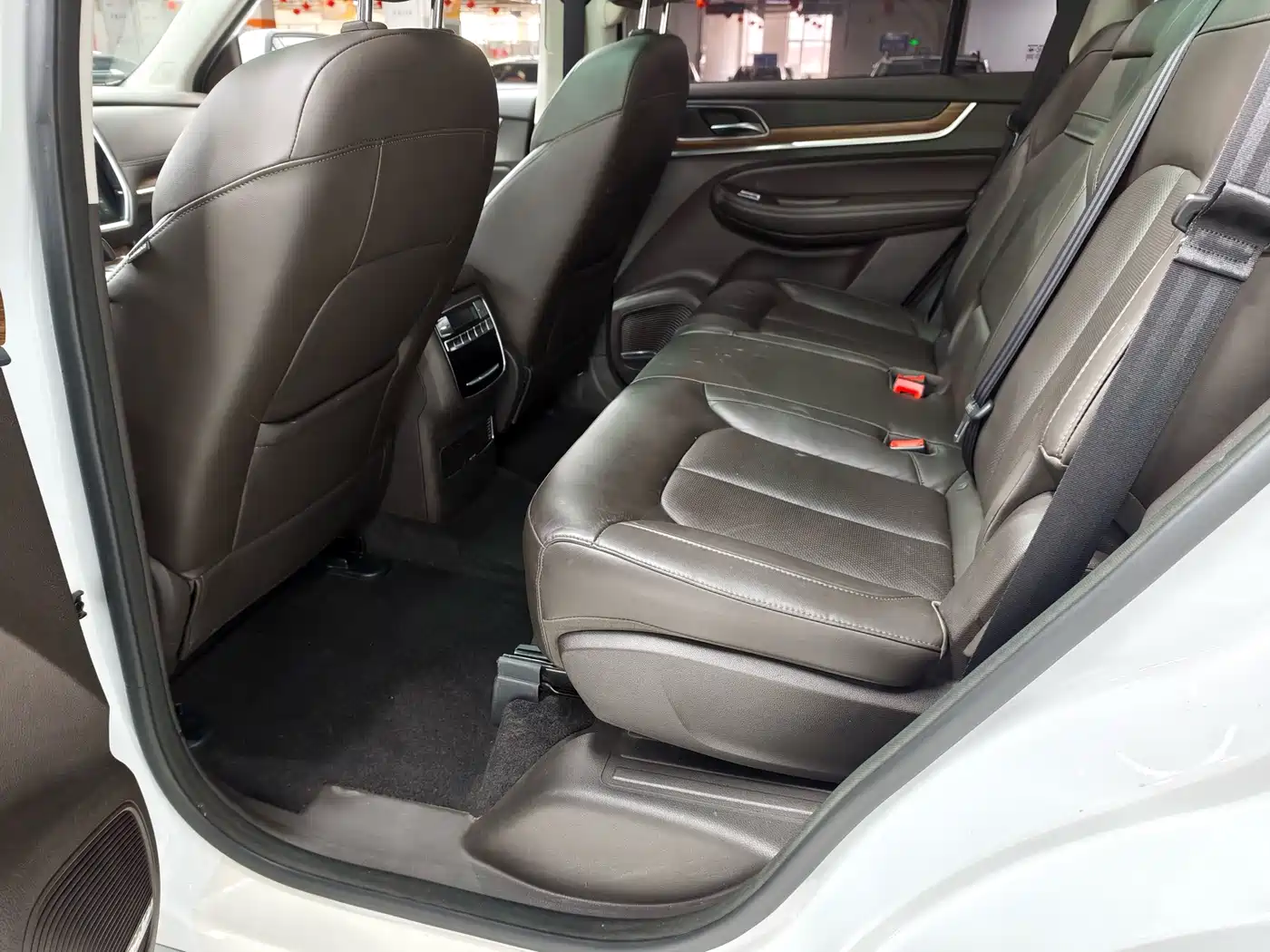 Roewe RX8 2018 2018 30T Intelligent Internet 4WD Supreme Edition