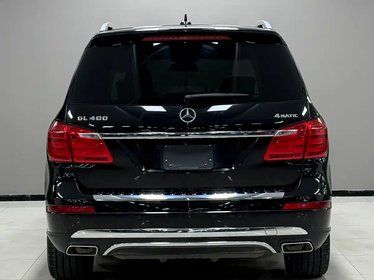Mercedes-Benz GL-Class 2015 GL 400 4MATIC Sport фото 4
