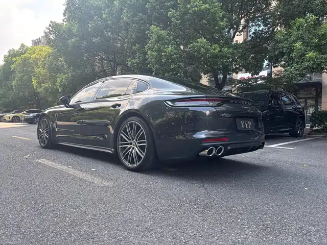 Porsche Panamera 2023 Panamera Executive Long Wheelbase 2.9T — фото 5