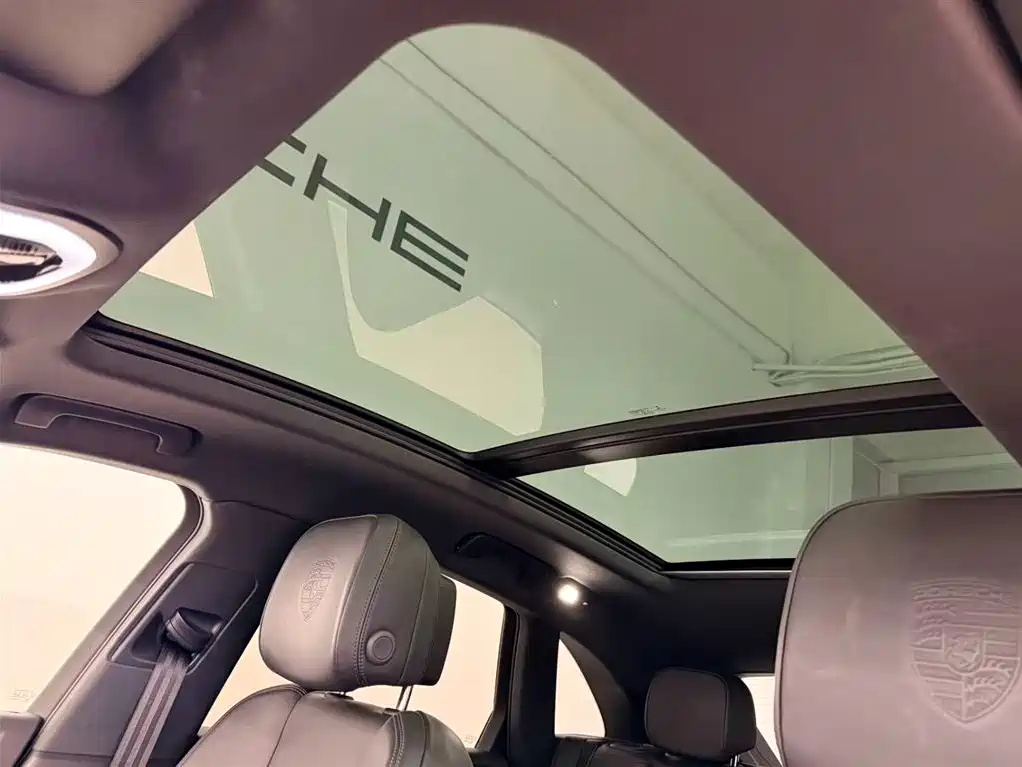 Porsche Macan 2023 Macan 2.0T фото 17