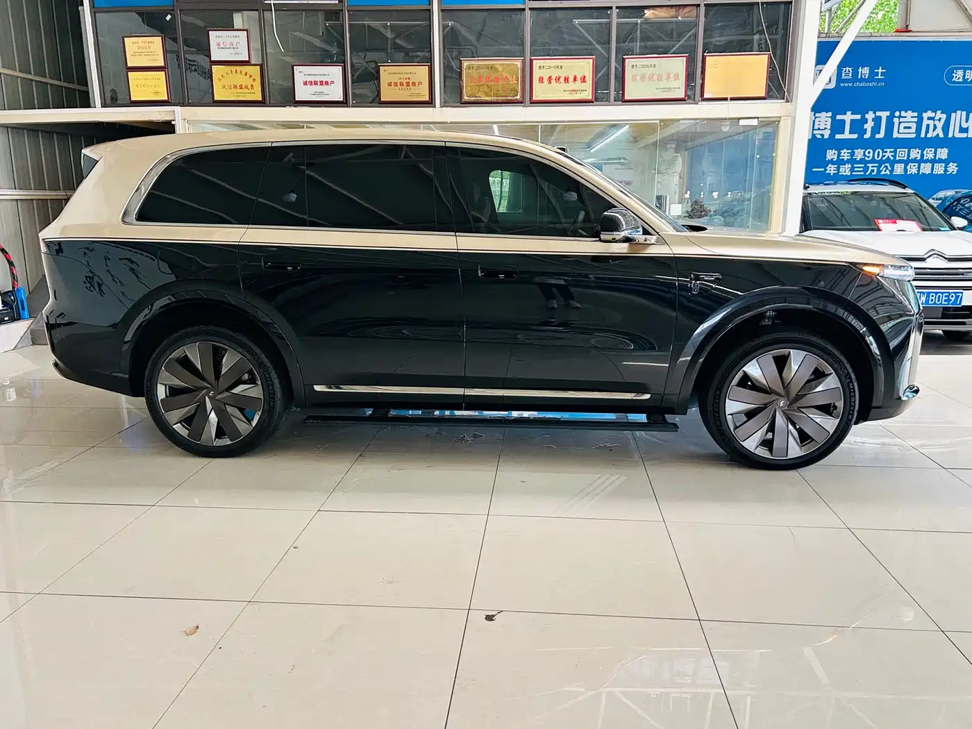 Li Auto Li Xiang L9 2026 2026 Base Model