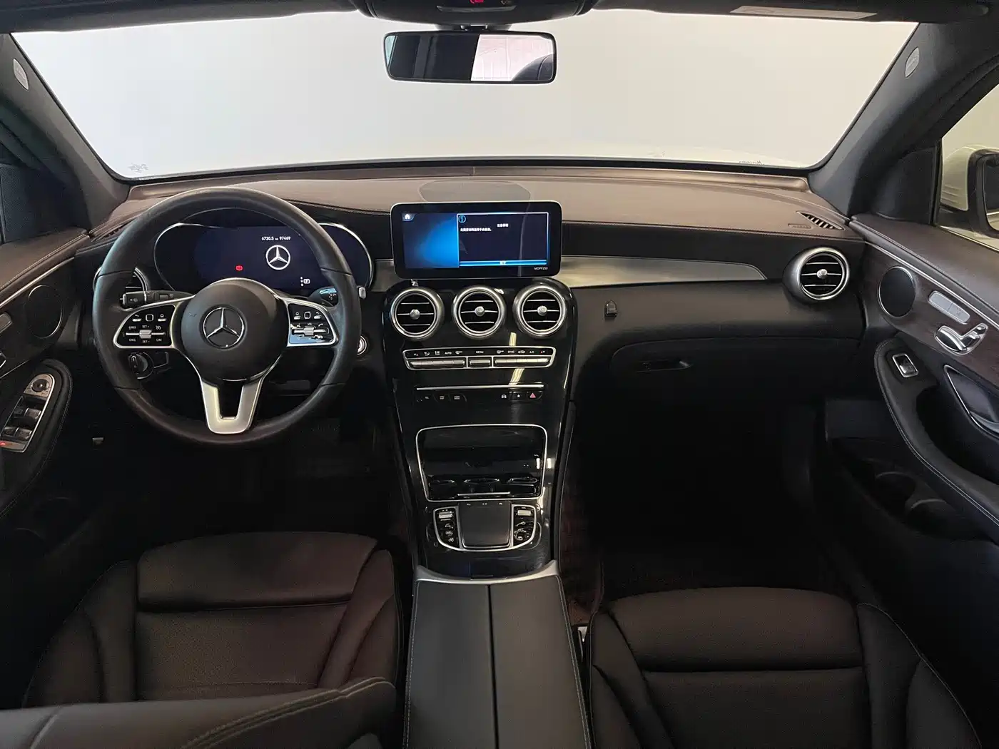 Mercedes-Benz GLC 2021 GLC 260 L 4MATIC Sporty фото 5