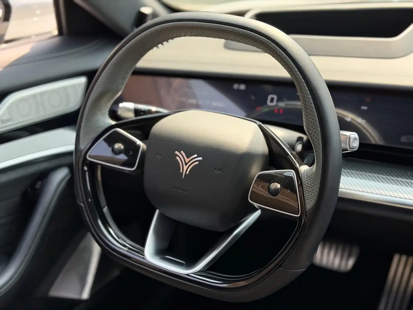 Nezha Auto Nezha S Shooting Brake 2024 2024 Extended Range 300 Pro Edition
