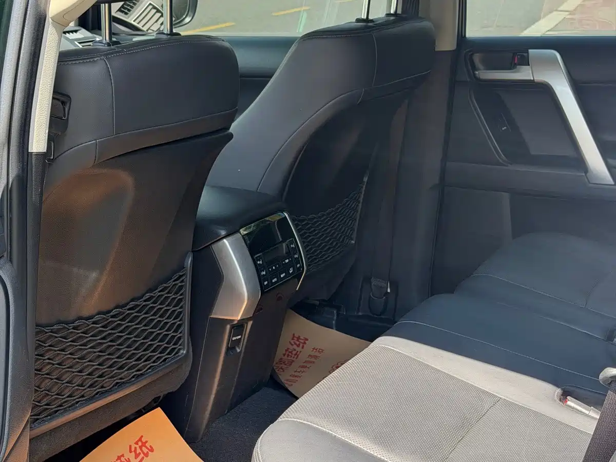 Toyota Prado 2019 2019 3.5L Automatic TX-L Zunxiang Edition with Rear-mounted Spare Tire