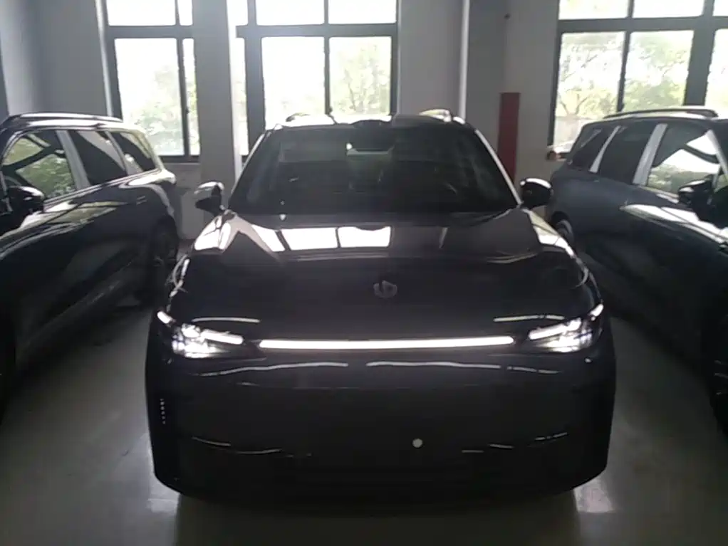 Leapmotor C16 2026 2026 Model Year EREV 280 LiDAR Premium Edition 6-Seater