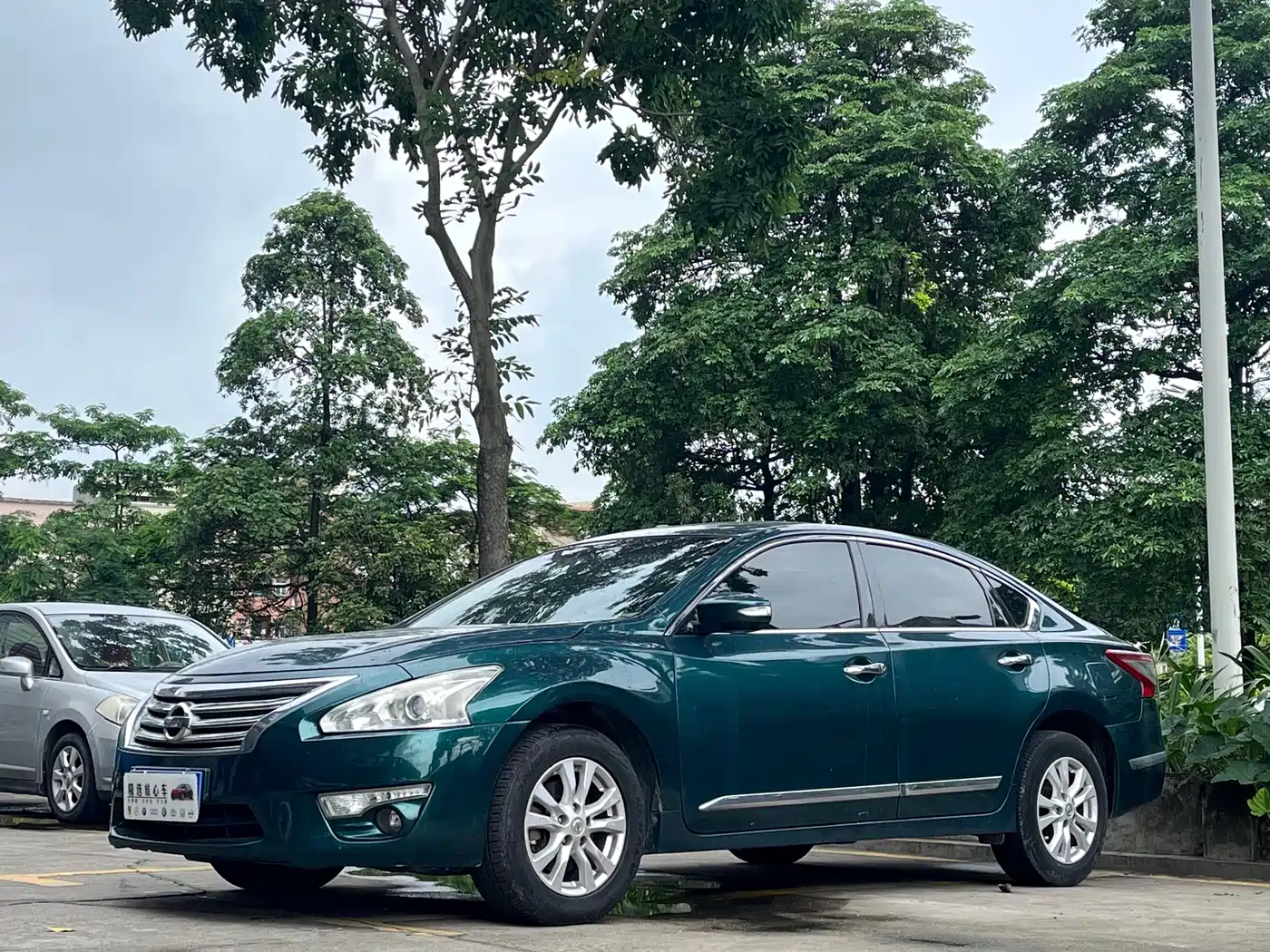Фото 1 - Nissan Teana