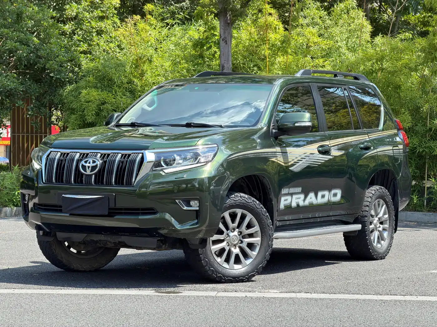 Toyota Prado 2019 2019 3.5L Automatic TX-L Zunxiang Edition with Rear-mounted Spare Tire
