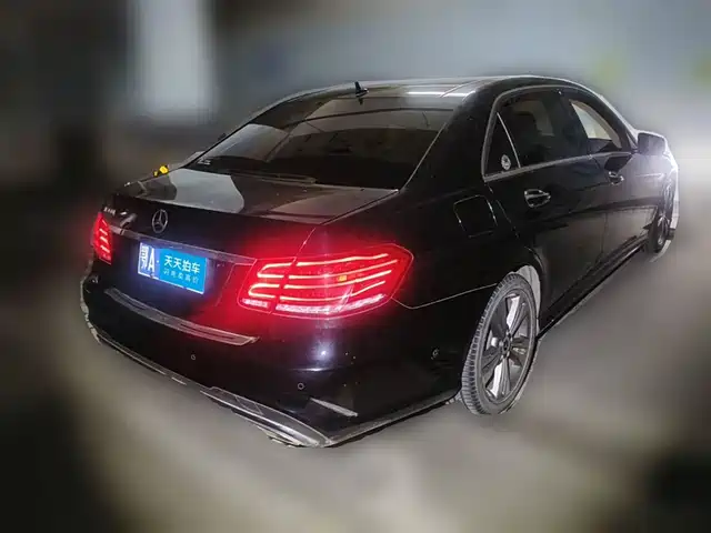 Mercedes-Benz E-Class 2015 Facelift E 260 L Sport — фото 2