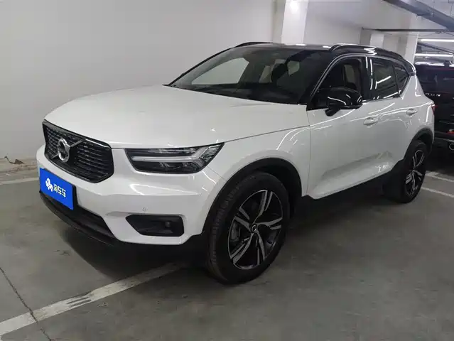 Volvo XC40 2021 T4 AWD Smart Sport Edition